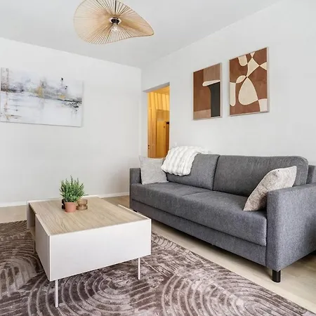 Arctic River Panorama By Lapland Host רובניימי