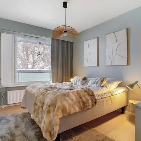 Arctic River Panorama By Lapland Host רובניימי